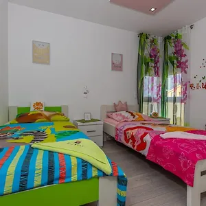 https://apartments-michelle-crikvenica.primorje-gorskikotar.com