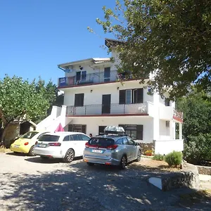 https://apartments-vrsa.hotelinzadar.com